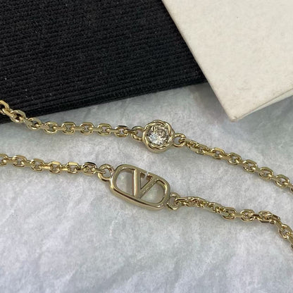 [Veyra Jewelry] Cherry Crystal Pavé Necklace & Stud Earrings& SeracelettB