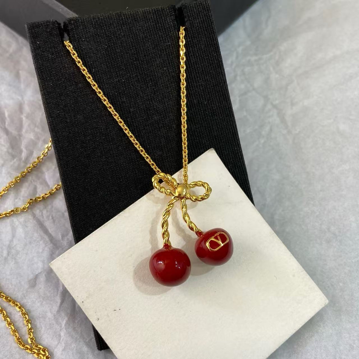 [Veyra Jewelry]Red Cherry Necklace