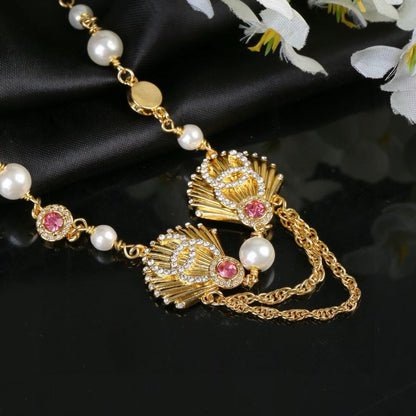 [Veyra Jewelry]Vintage Fan Motif Double CC Crystal & Pearl Necklace