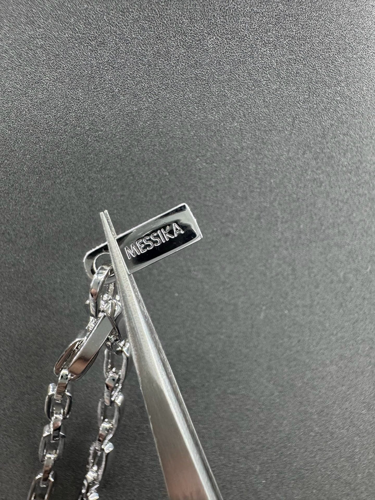 [Veyra Jewelry] Move Link Pave Diamond Chain Necklace