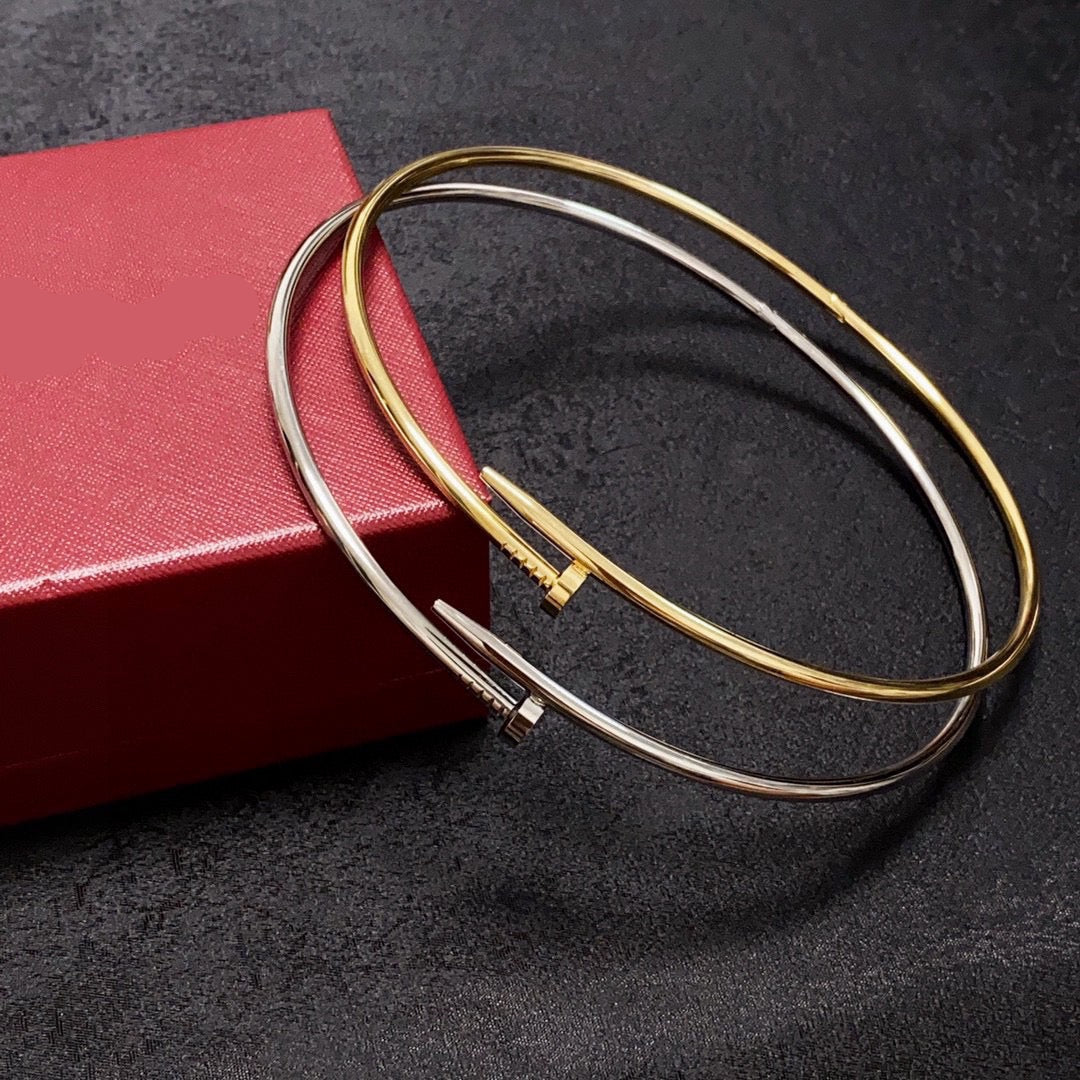 ¡®Veyra Jewelry¡¯Juste un Clou Plain Collar