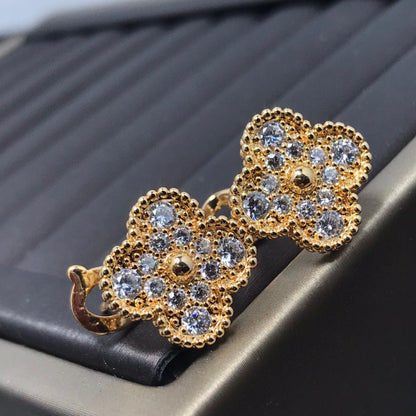 ¡®Veyra Jewelry¡¯Full Pave Clover Stud Earrings