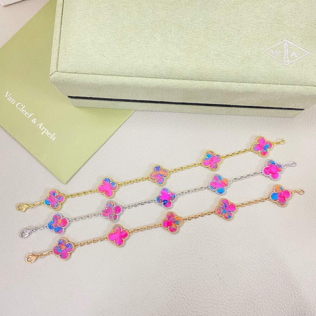 [Veyra Jewelry]Vintage Alhambra 5‑Flower Bracelet, Pink‑Blue Iridescent Opal Gold‑Tone