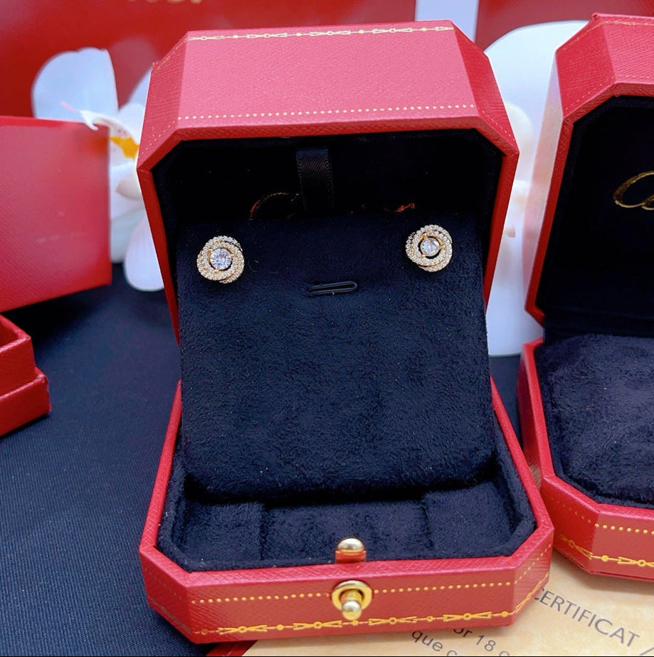 ¡®Veyra Jewelry¡¯Love Knot Stud Earrings