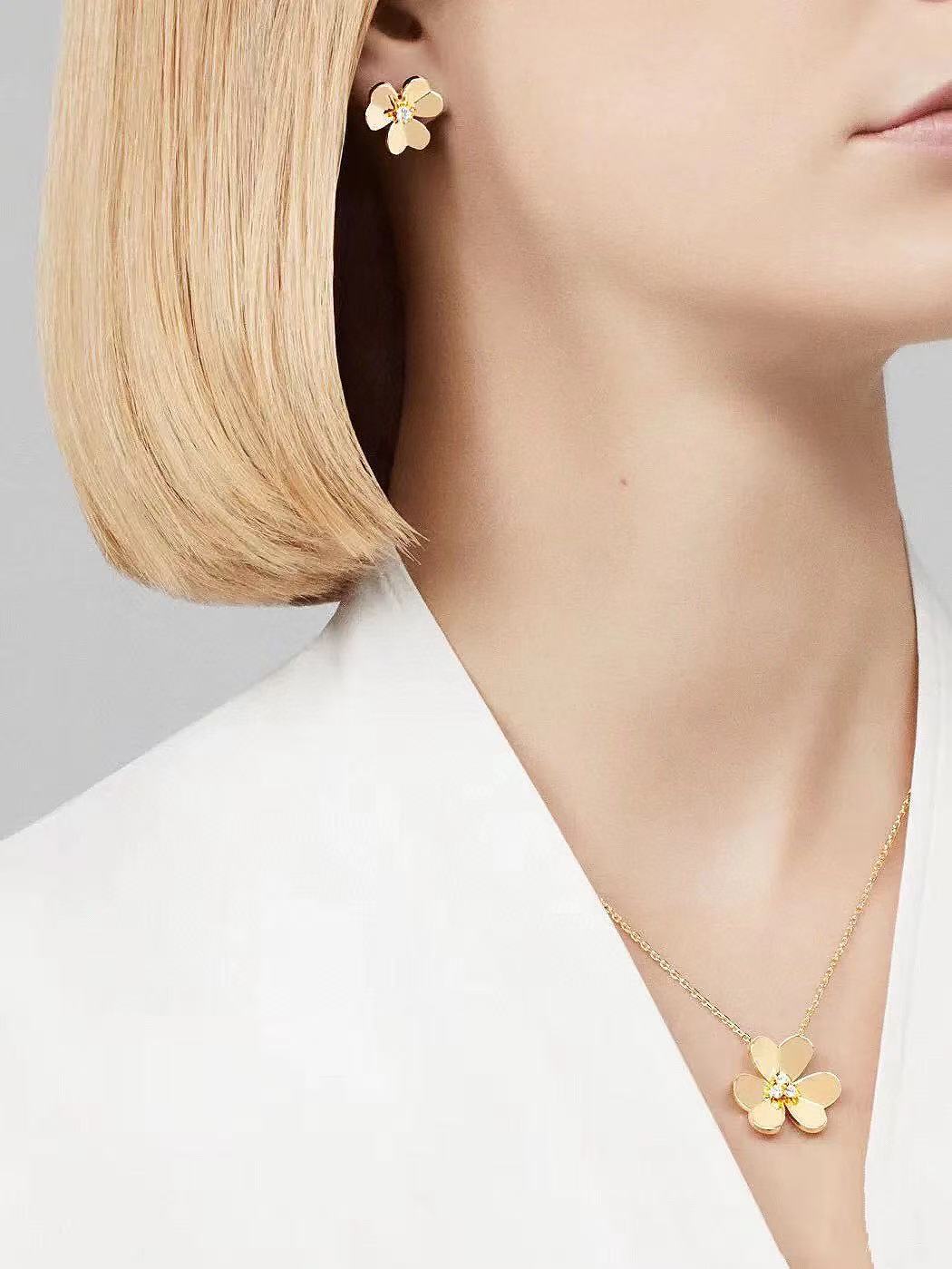 [Veyra Jewelry]FRIVOLE GOLD FLOWER NECKLACE2