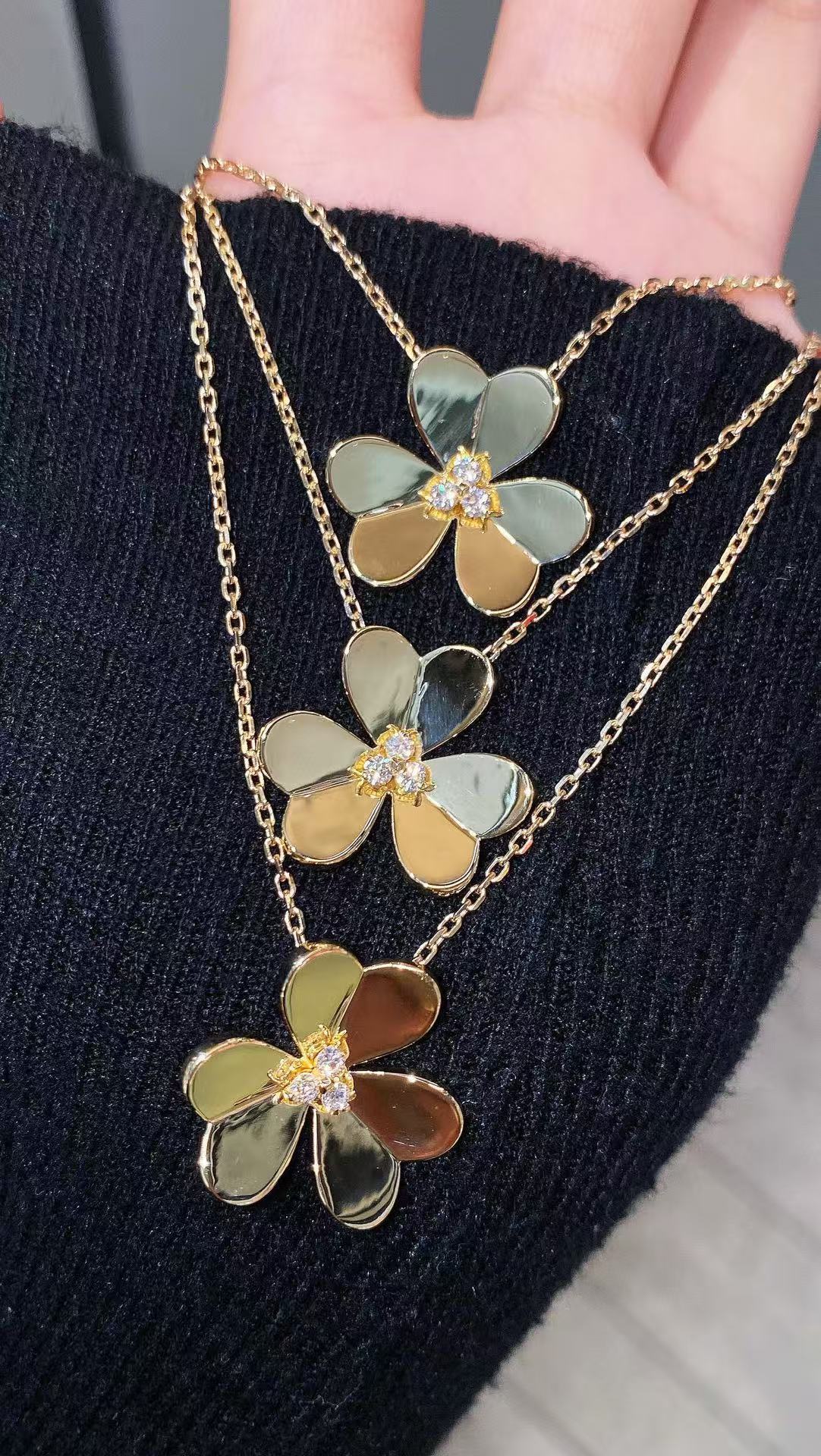 [Veyra Jewelry]FRIVOLE GOLD FLOWER NECKLACE2