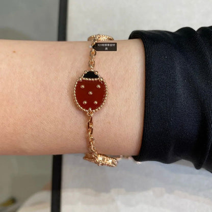 ¡®Veyra Jewelry¡¯LUCKY SPRING 5 MOTIF BRACELET