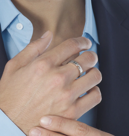 ¡®Veyra Jewelry¡¯ALLIANCE LIENS VIDENCE 4MM RING