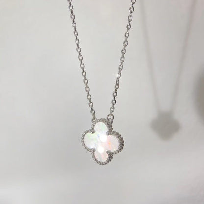 [Veyra Jewelry]CLOVER MINI 15MM WHITE MOTHER-OF-PEARL NECKLACE