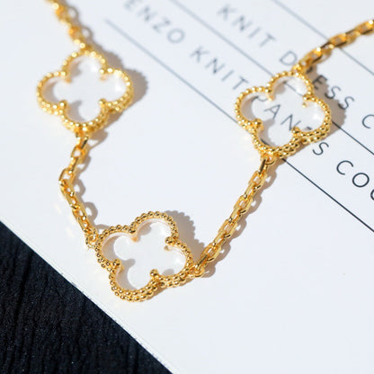 [Veyra Jewelry]New CLOVER 5 MOTIF ROCK CRYSTAL BRACELET