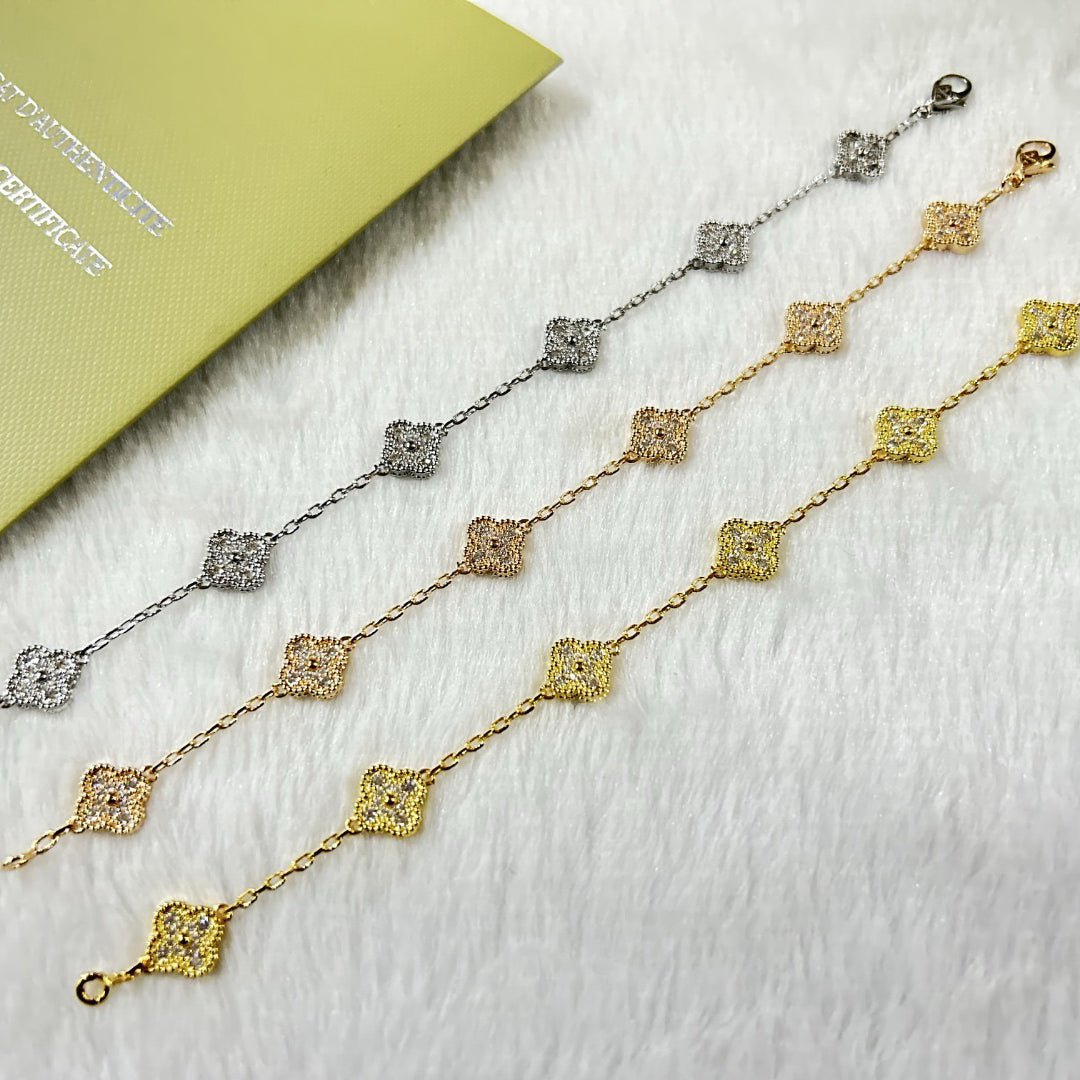 [Veyra Jewelry]New CLOVER 6 MOTIF DIAMOND BRACELET
