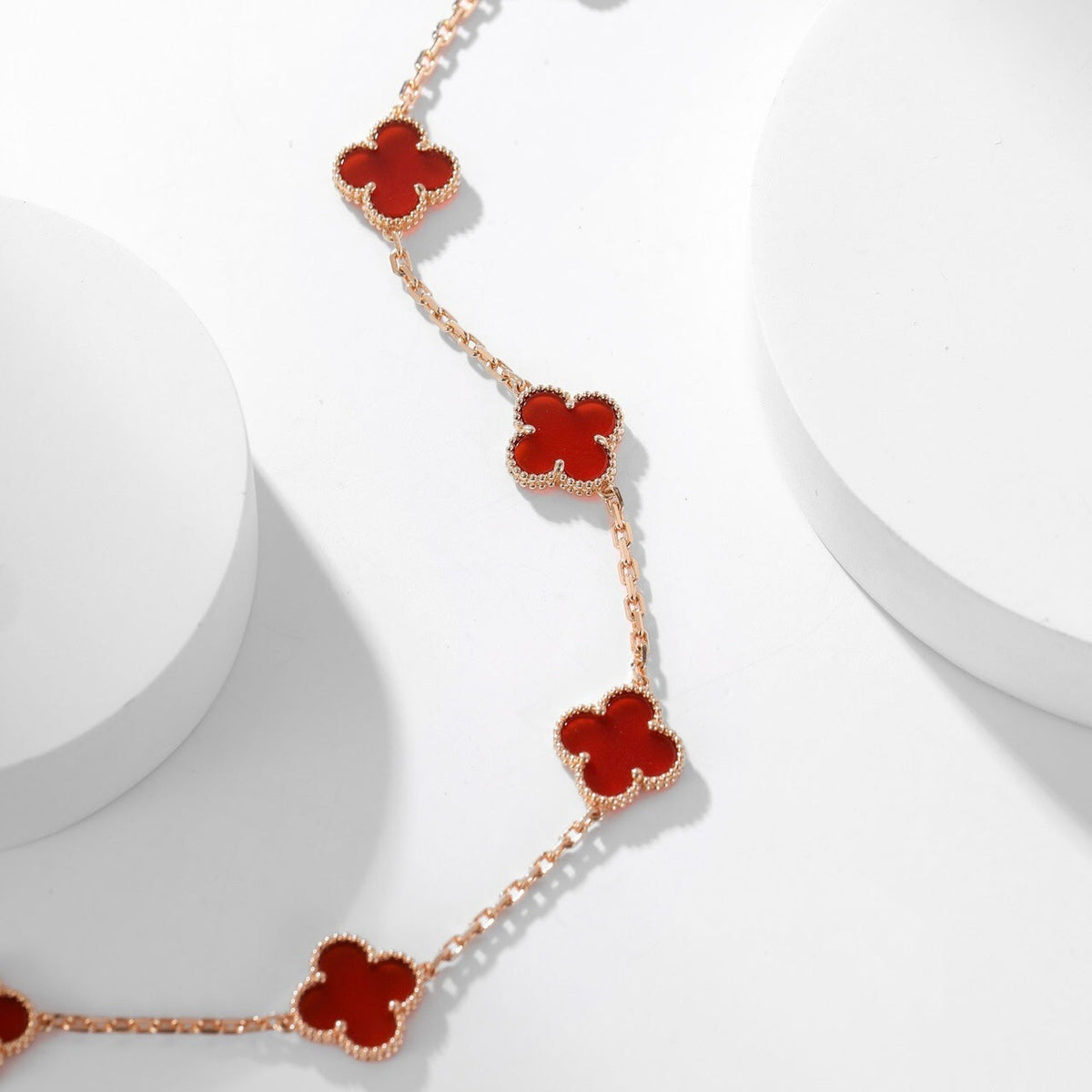 ¡®Veyra Jewelry¡¯CLOVER 10 MOTIFS CARNELIAN NECKLACE