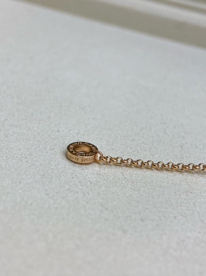 [Veyra Jewelry] A necklace with ten white fritillary pearls
