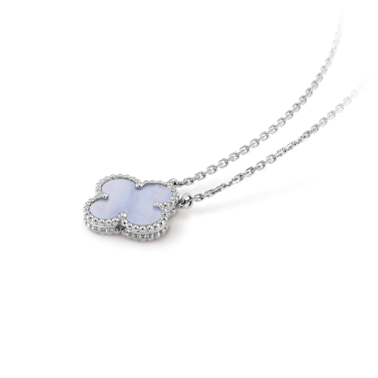 ¡®Veyra Jewelry¡¯CLOVER 15MM BLUE CHALCEDONY NECKLACE SILVER