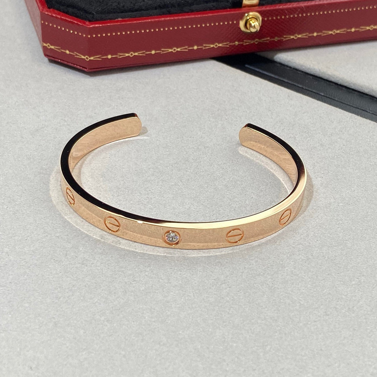 ¡®Veyra Jewelry¡¯LOVE BRACELET 6.1MM 1 DIAMOND OPEN CUFF