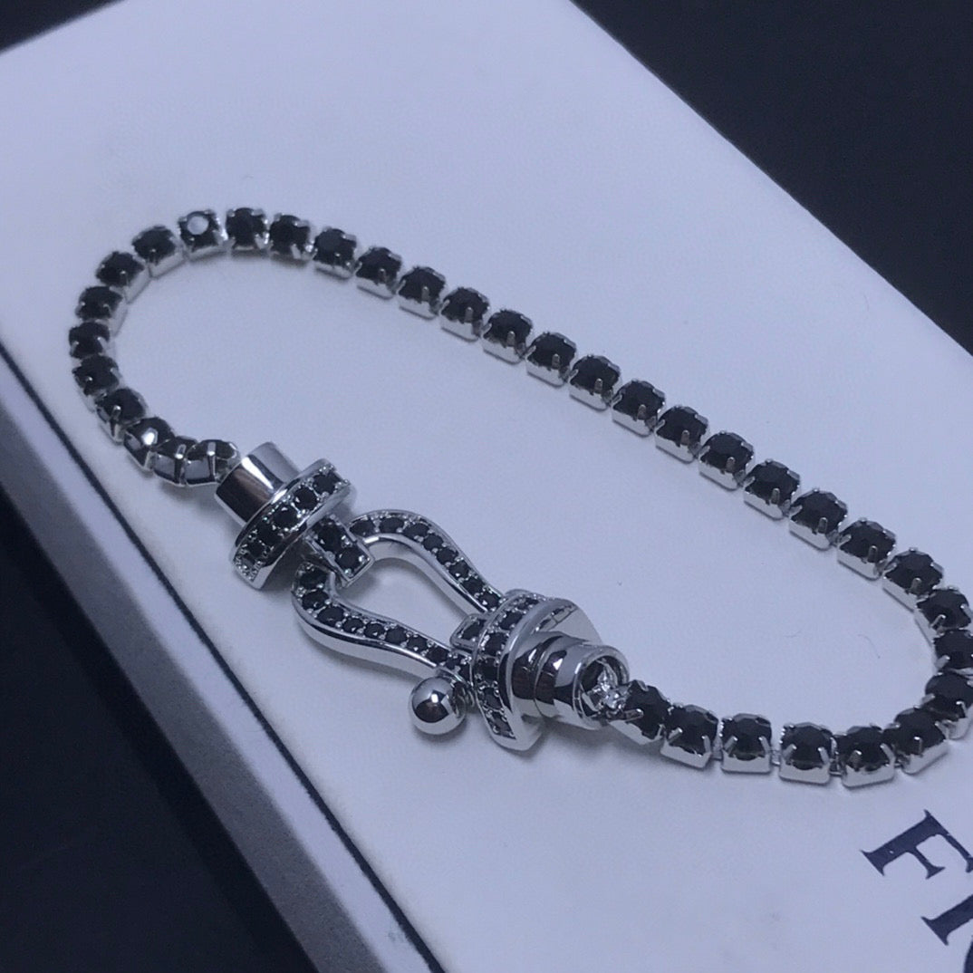 ¡®Veyra Jewelry¡¯FORCE  LARGE HORSESHOE FULL DIAMOND TENNIS BRACELET