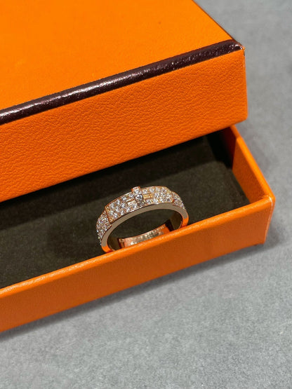 ¡®Veyra Jewelry¡¯KELLY PINK GOLD DIAMOND RING