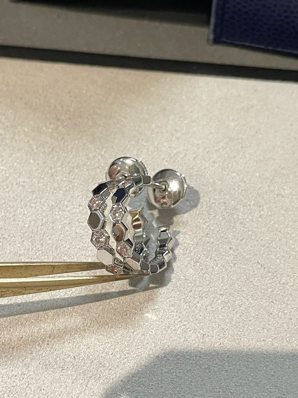¡®Veyra Jewelry¡¯BEE LOVE Earrings Silver