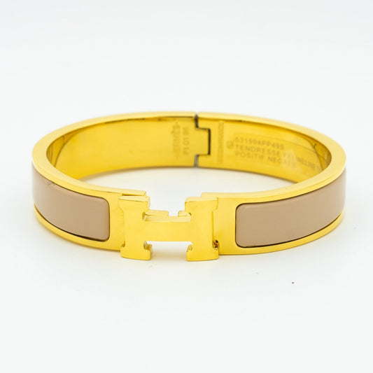 ¡®Veyra Jewelry¡¯H GREY BRACELET