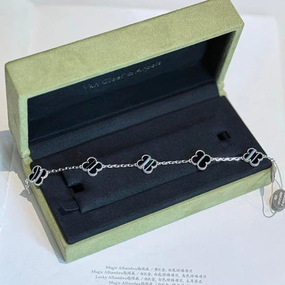 [Veyra Jewelry]New  CLOVER 5 MOTIF PULSAR STONE BRACELET COLLECTION