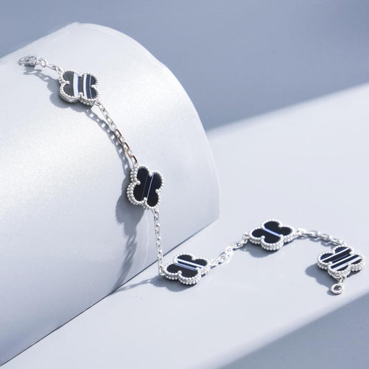 ¡®Veyra Jewelry¡¯CLOVER 5 MOTIF VEINED ONYX BRACELET SILVER