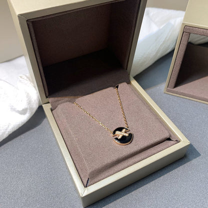 ¡®Veyra Jewelry¡¯JEUX DE PINK GOLD DIAMOND NECKLACE