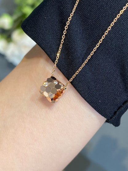 ¡®Veyra Jewelry¡¯BEE LOVE DIAMOND NECKLACE