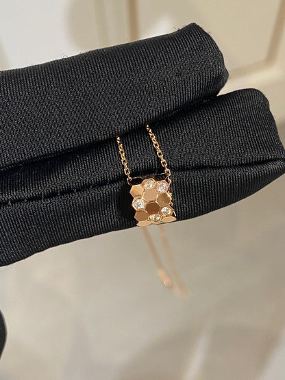 ¡®Veyra Jewelry¡¯BEE LOVE DIAMOND NECKLACE