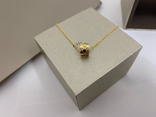 ¡®Veyra Jewelry¡¯BEE LOVE DIAMOND NECKLACE