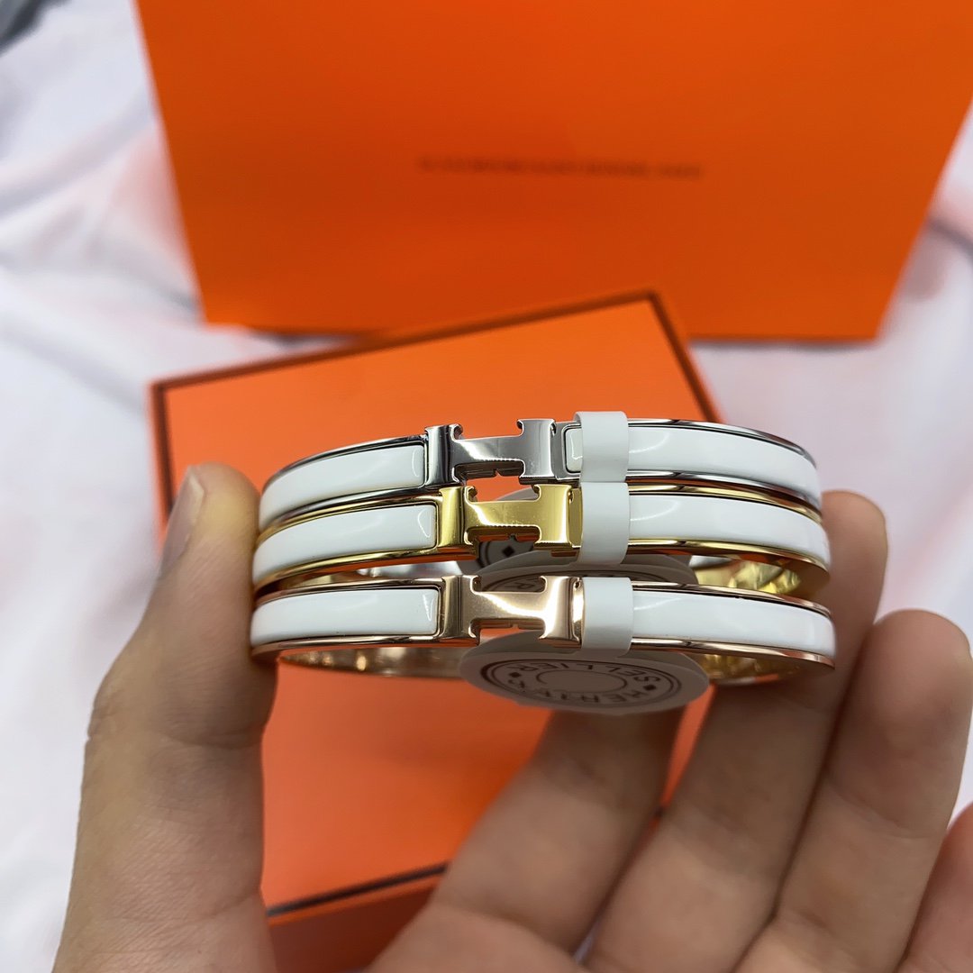 ¡®Veyra Jewelry¡¯CLASSIC HM CLIC WHITE 8MM ENAMEL BRACELET