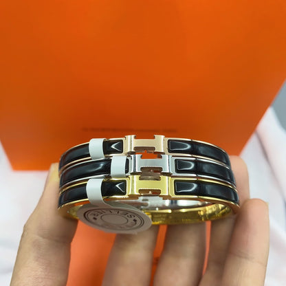 ¡®Veyra Jewelry¡¯CLASSIC HM CLIC BLACK 8MM ENAMEL BRACELET