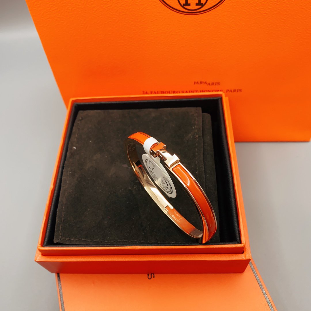 ¡®Veyra Jewelry¡¯CLASSIC HM CLIC RED 8MM ENAMEL BRACELET