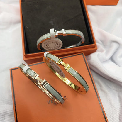 ¡®Veyra Jewelry¡¯CLASSIC HM CLIC GREEN 8MM ENAMEL BRACELET