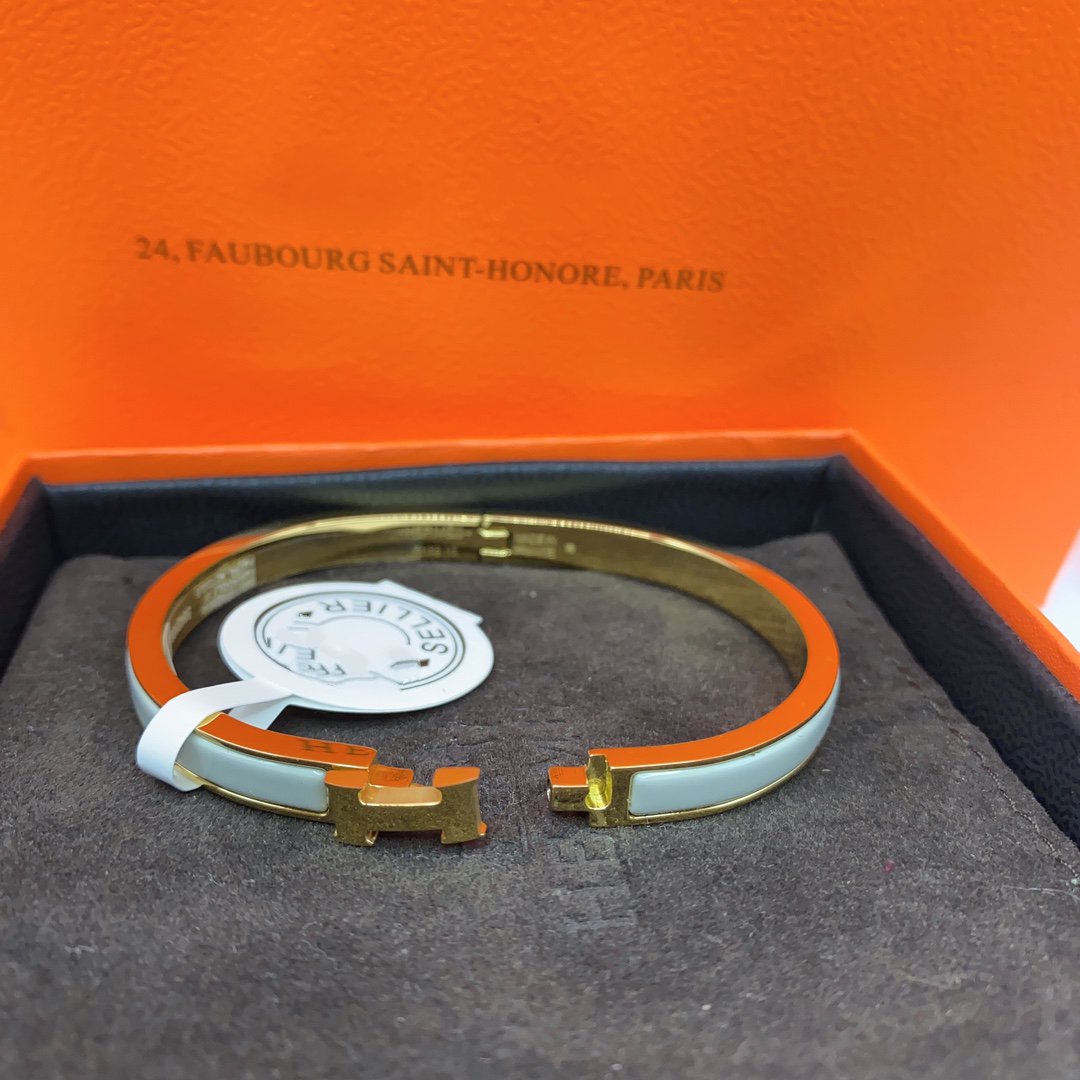¡®Veyra Jewelry¡¯CLASSIC HM CLIC GREEN 8MM ENAMEL BRACELET