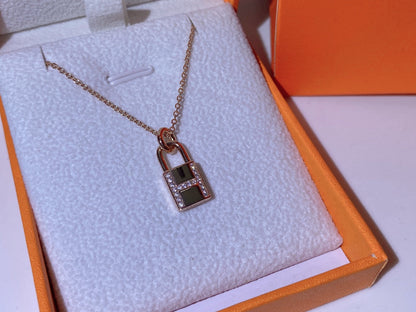 ¡®Veyra Jewelry¡¯HM ADVANCED NICHE LOCK HEAD NECKLACE DIAMONDS