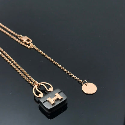 ¡®Veyra Jewelry¡¯WOMEN'S HM AMULETTES CONSTANCE PENDANT NECKLACE
