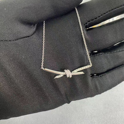 [Veyra Jewelry]T House Diamond-Studded Knot Necklace