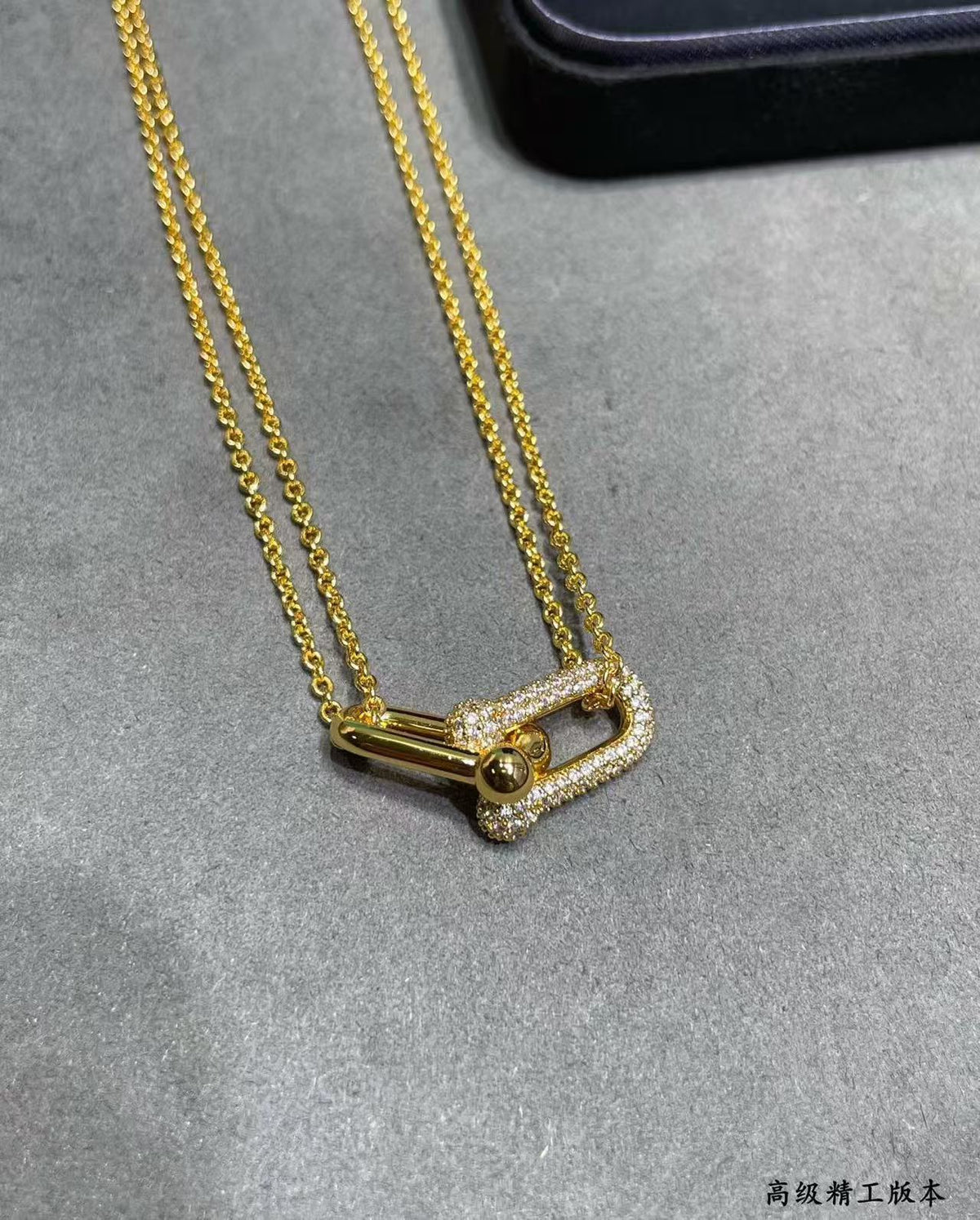 [Veyra Jewelry]T House Diamond-Set Double Chain Link Pendant Necklace