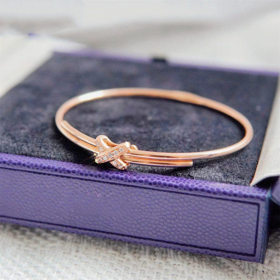 ¡®Veyra Jewelry¡¯JEUX DE BRACELET PINK GOLD DIAMONDS