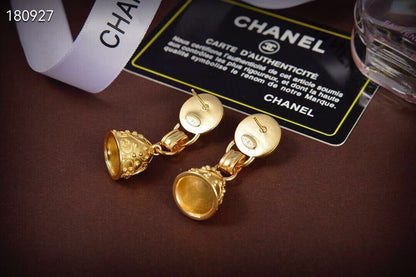 [Veyra Jewelry]Golden Chanel stud earrings