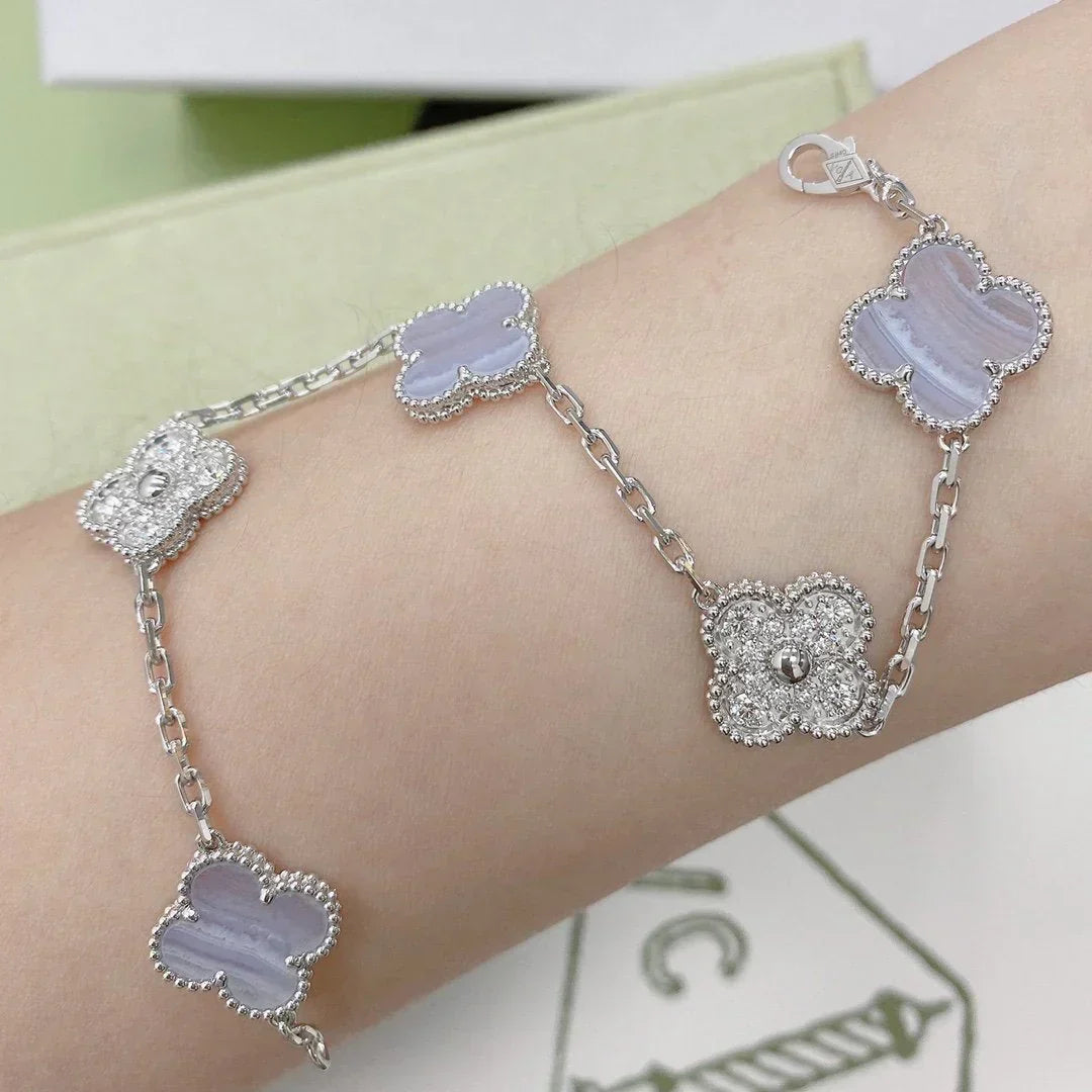 [Veyra Jewelry]New  CLOVER 5 MOTIF PURPLE CHALCEDONY BRACELET COLLECTION