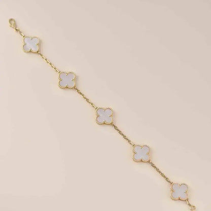 [Veyra Jewelry]New CLOVER WHITE PEARL MOP 5 MOTIF BRACELET COLLECTION