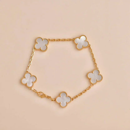 [Veyra Jewelry]New CLOVER WHITE PEARL MOP 5 MOTIF BRACELET COLLECTION