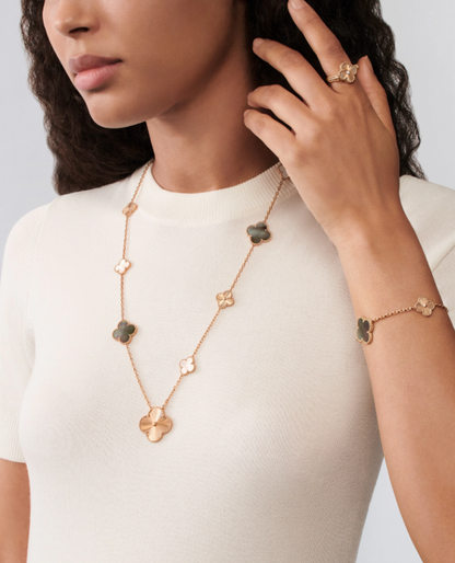 [¡®Veyra Jewelry¡¯] 25 NEW CLOVER 15 MOTIFS GRAY MOTHER-OF-PEARL