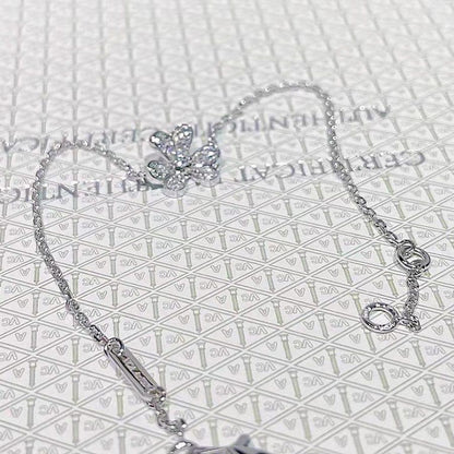 ¡®Veyra Jewelry¡¯FRIVOLE SILVER FLOWER DIAMOND BRACELET