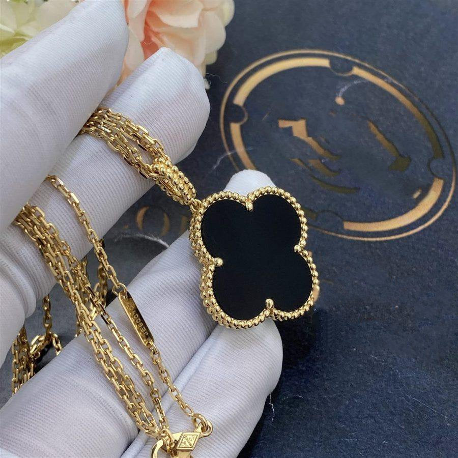 ¡®Veyra Jewelry¡¯CLOVER 25MM GOLD ONYX BIG CLOVER NECKLACE
