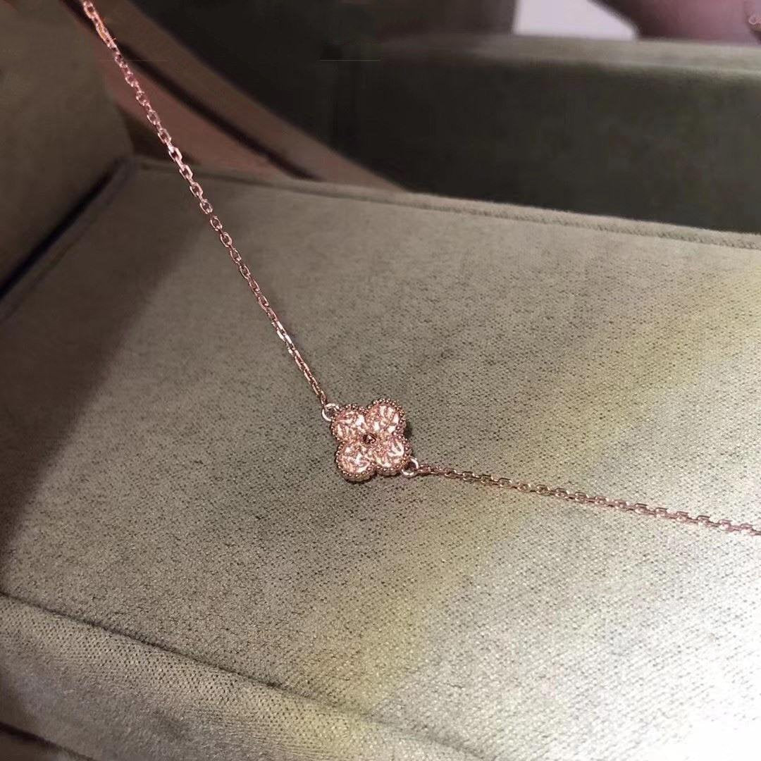 ¡®Veyra Jewelry¡¯CLOVER SINGLE FLOWER BRACELET