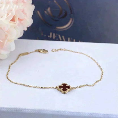 ¡®Veyra Jewelry¡¯CLOVER  CARNELIAN SINGLE FLOWER BRACELET