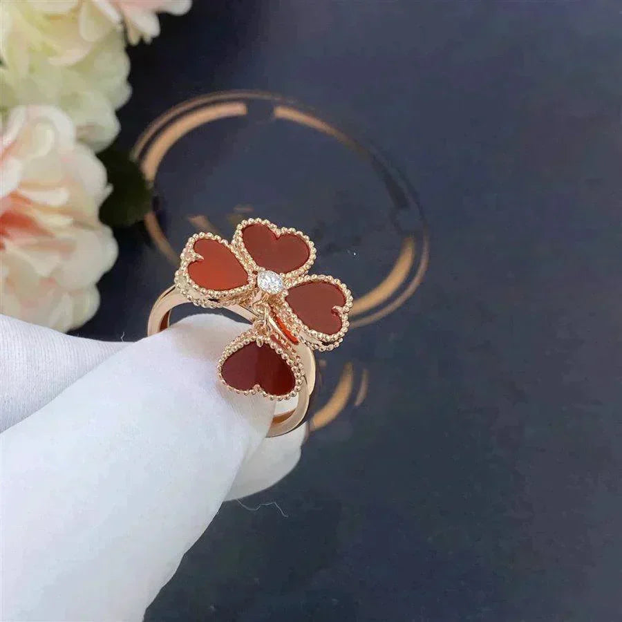 ¡®Veyra Jewelry¡¯SWEET CLOVER CARNELIAN RING