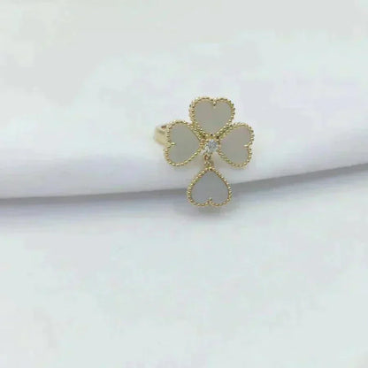 ¡®Veyra Jewelry¡¯SWEET CLOVER WHITE MOP RING